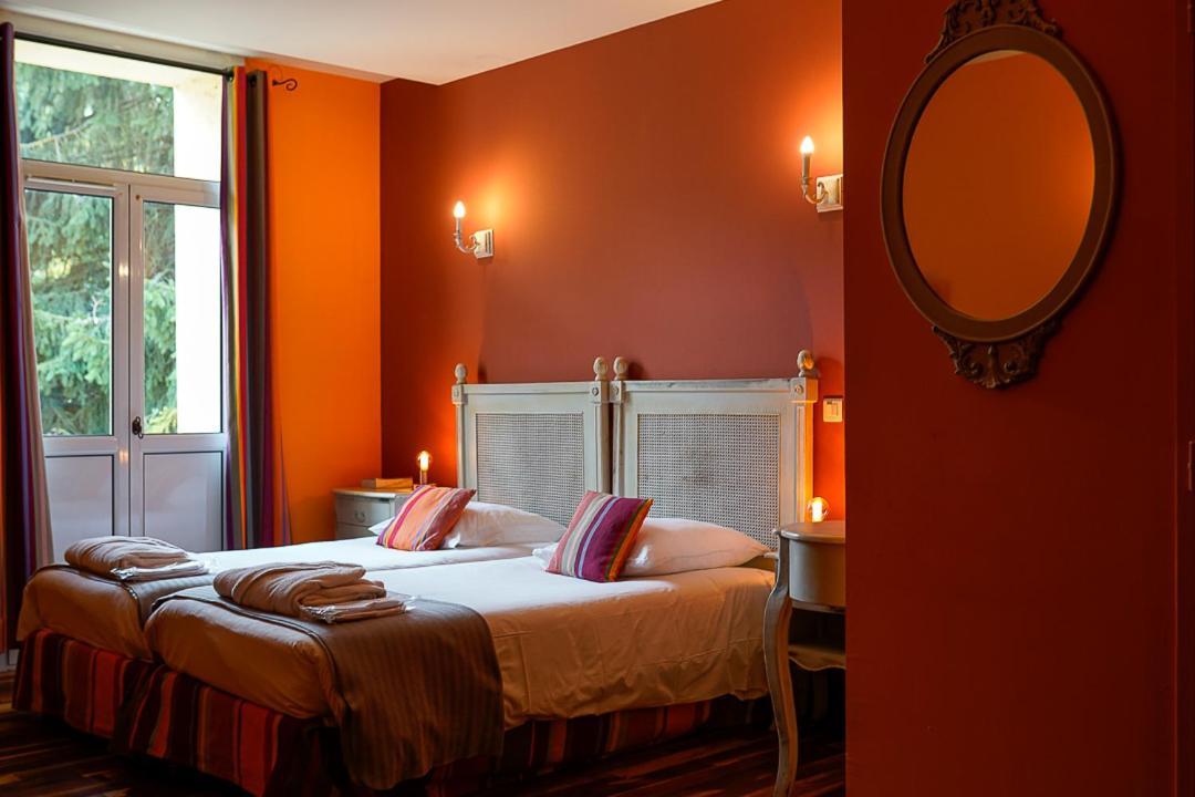 Auberge Du Manet Montigny-le-Bretonneux ภายนอก รูปภาพ