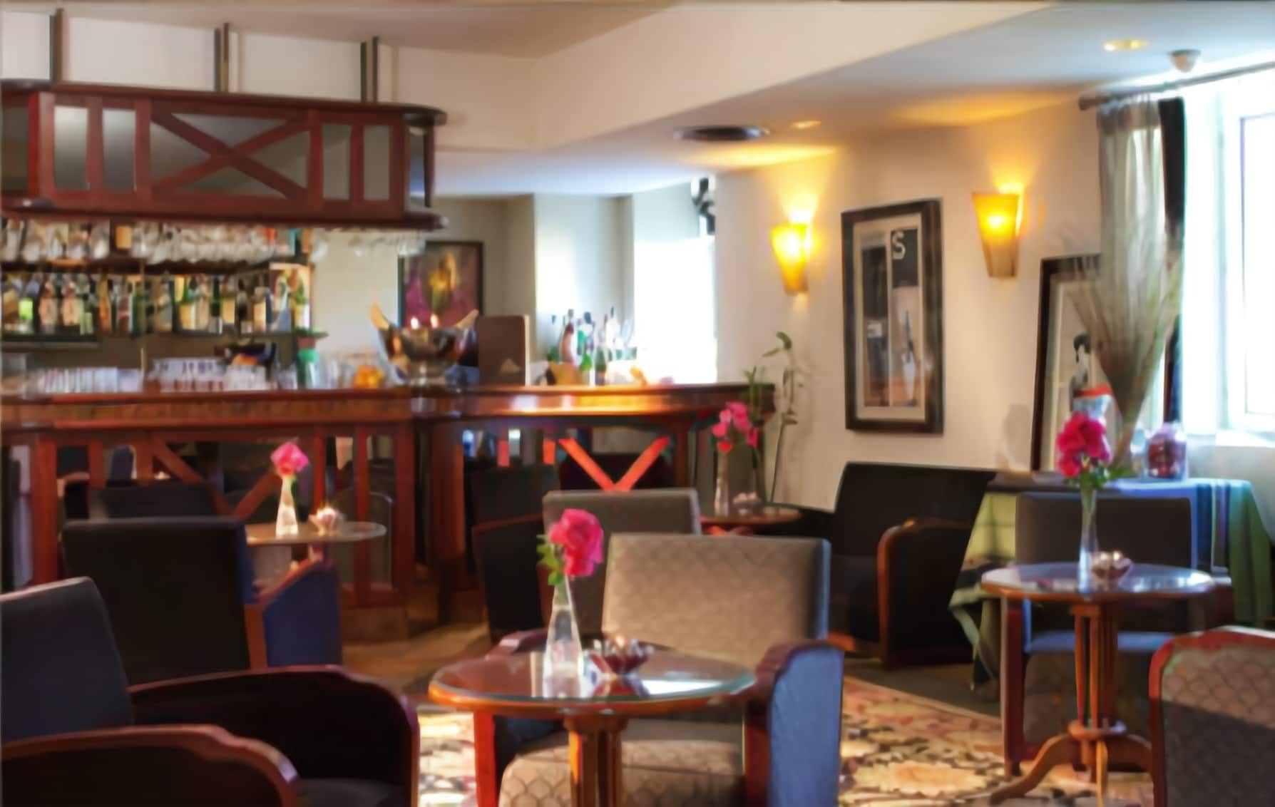 Auberge Du Manet Montigny-le-Bretonneux ภายนอก รูปภาพ